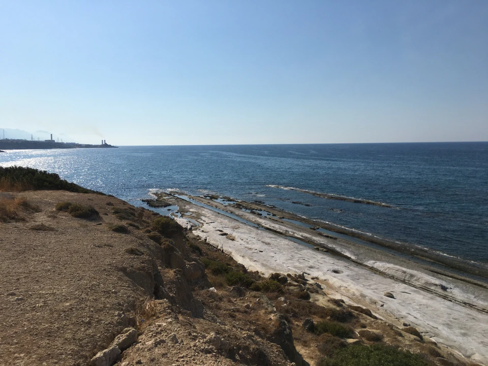 Stranden och havet vid Alagadi